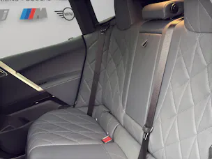 BMW iX M60
