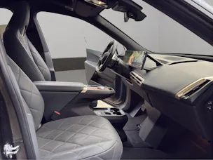 BMW iX M60