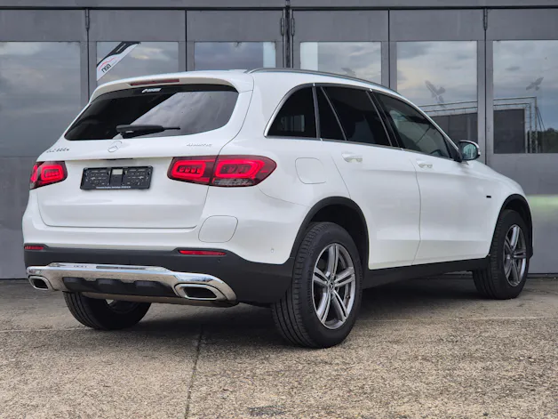 MERCEDES-BENZ GLC 300 e 4Matic 9G-Tronic