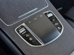 MERCEDES-BENZ GLC 300 e 4Matic 9G-Tronic
