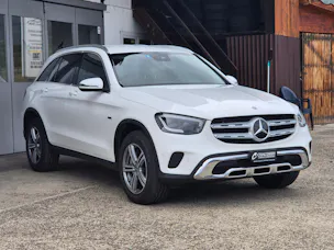 MERCEDES-BENZ GLC 300 e 4Matic 9G-Tronic