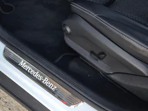 MERCEDES-BENZ GLC 300 e 4Matic 9G-Tronic