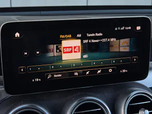 MERCEDES-BENZ GLC 300 e 4Matic 9G-Tronic