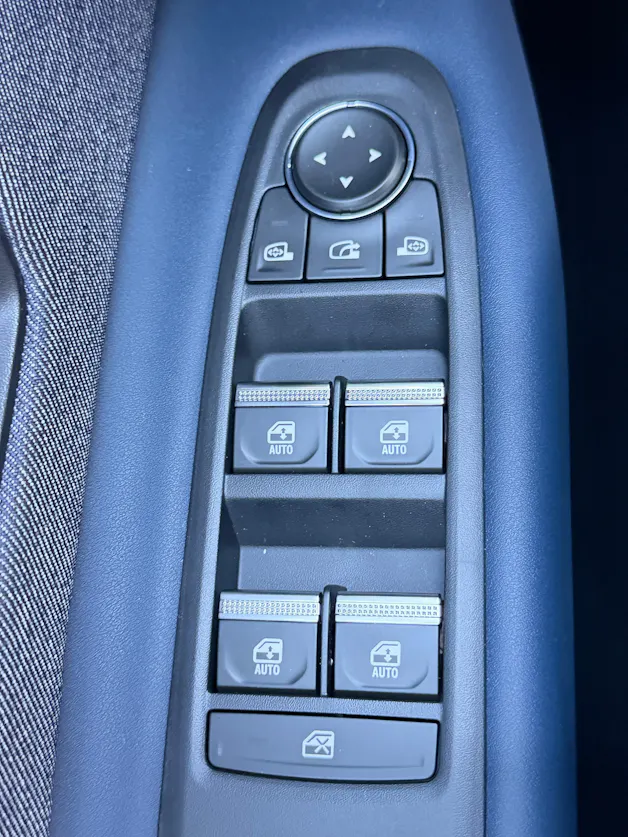 RENAULT R4 E-Tech Comfort Range 52 kWh Techno Plain Sud