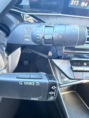 RENAULT R4 E-Tech Comfort Range 52 kWh Techno Plain Sud