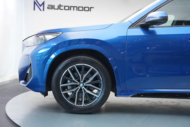BMW X1 sDrive 18i M Sport *Panorama* *Harman/Kardon* *Werksgarantie*
