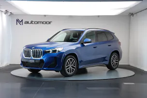 BMW X1 sDrive 18i M Sport *Panorama* *Harman/Kardon* *Werksgarantie*