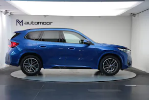 BMW X1 sDrive 18i M Sport *Panorama* *Harman/Kardon* *Werksgarantie*