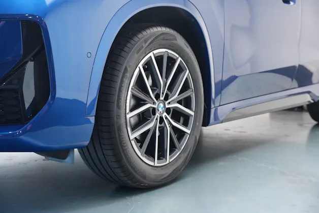 BMW X1 sDrive 18i M Sport *Panorama* *Harman/Kardon* *Werksgarantie*