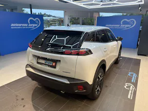 PEUGEOT 2008 1.2 145 MHEV Allure Automat
