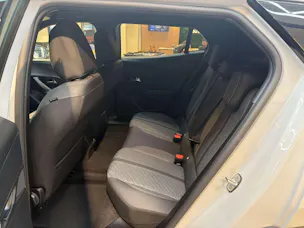PEUGEOT 2008 1.2 145 MHEV Allure Automat