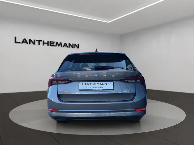 SKODA Octavia Combi 1.5 TSI mHEV DSG Style