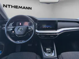 SKODA Octavia Combi 1.5 TSI mHEV DSG Style