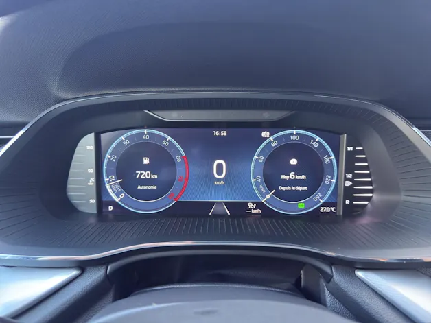SKODA Octavia Combi 1.5 TSI mHEV DSG Style