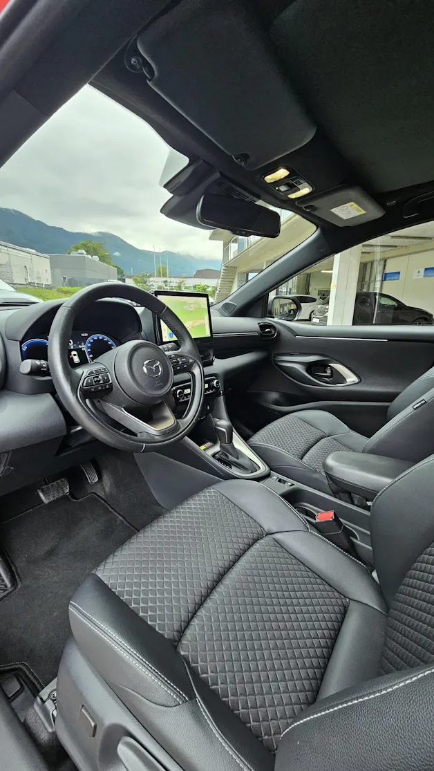 MAZDA 2 Hybrid Homura Plus