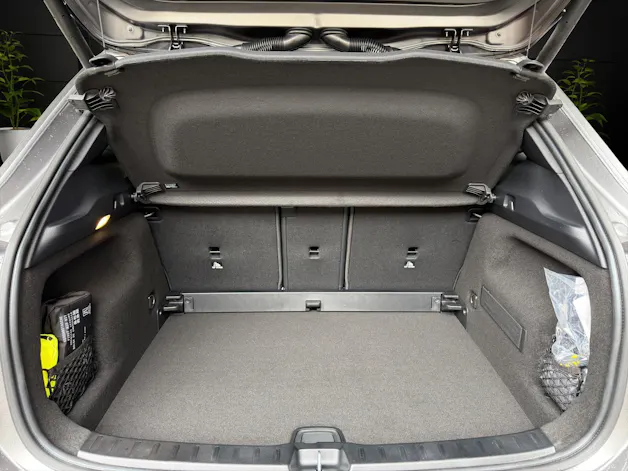 MERCEDES-BENZ GLA 250 4Matic 8G-DCT Swiss Star