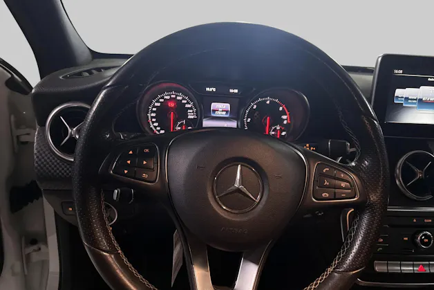 MERCEDES-BENZ A 200 CDI Night Star 7G-DCT