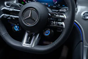 MERCEDES-BENZ GLC 43 AMG Executive Edition 4matic Coupé / Panorama-Schiebedach / Performance-Auspuff / 360° Kamera