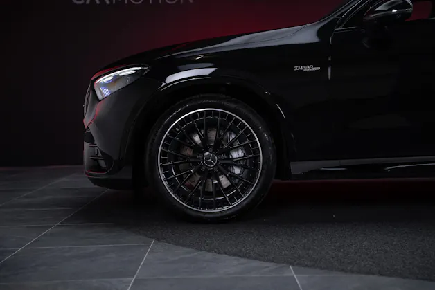 MERCEDES-BENZ GLC 43 AMG Executive Edition 4matic Coupé / Panorama-Schiebedach / Performance-Auspuff / 360° Kamera