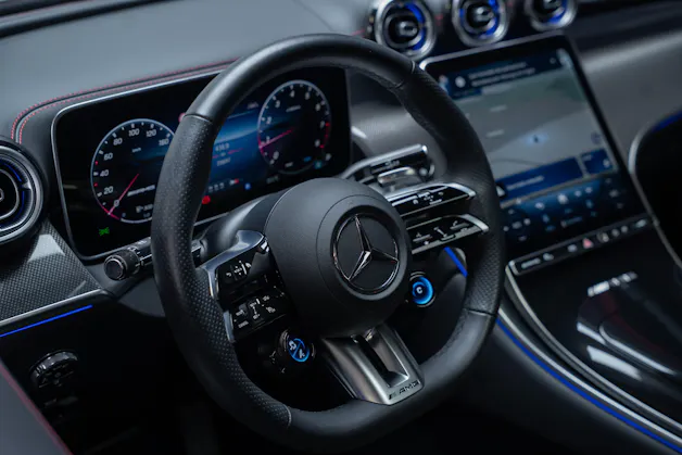 MERCEDES-BENZ GLC 43 AMG Executive Edition 4matic Coupé / Panorama-Schiebedach / Performance-Auspuff / 360° Kamera