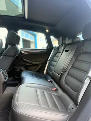 PORSCHE Macan GTS PDK