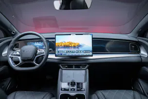 BYD Sealion 7 91,3 kWh Excellence AWD / Panoramadach / Head-Up Display / Sitzheizung & Lüftung