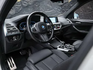 BMW X3 xDrive 20i M Sport *360° Kamera*Sitzheizung*