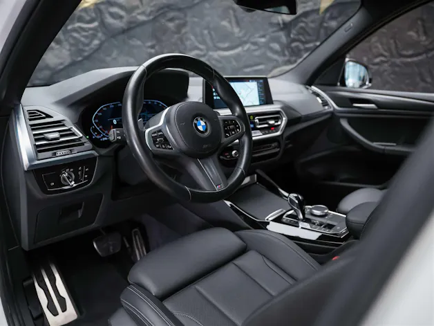 BMW X3 xDrive 20i M Sport *360° Kamera*Sitzheizung*