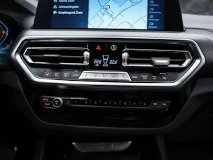 BMW X3 xDrive 20i M Sport *360° Kamera*Sitzheizung*
