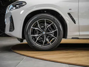 BMW X3 xDrive 20i M Sport *360° Kamera*Sitzheizung*