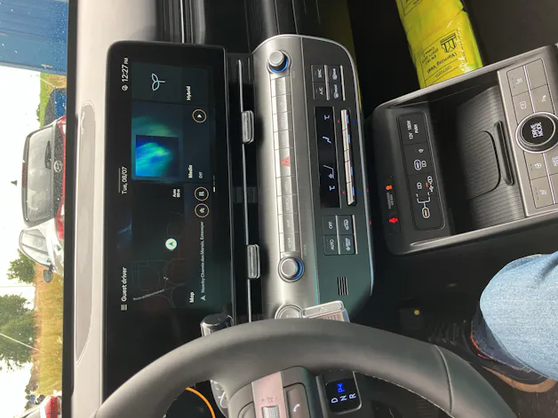 HYUNDAI Kona 1.6 GDi HEV Amplia DCT