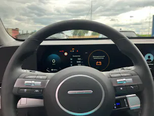 HYUNDAI Kona 1.6 GDi HEV Amplia DCT