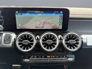 MERCEDES-BENZ EQB 350 AMG Line 4matic