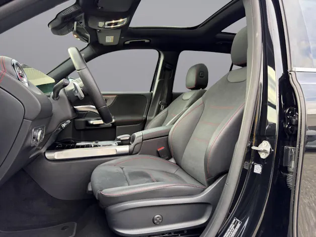 MERCEDES-BENZ EQB 350 AMG Line 4matic