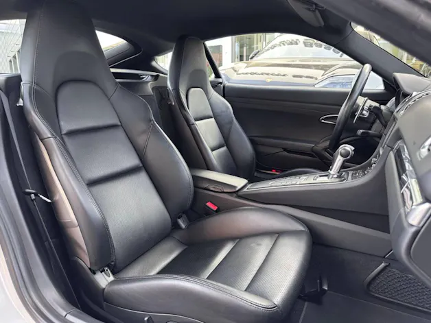 PORSCHE Cayman S