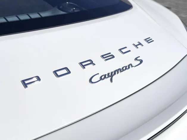 PORSCHE Cayman S