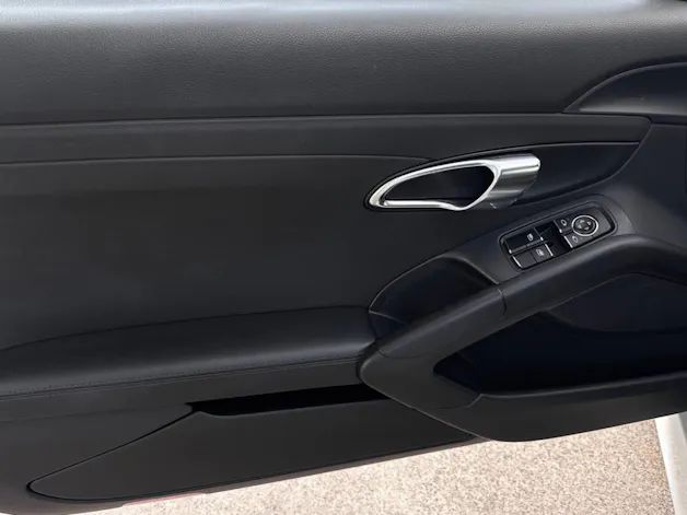 PORSCHE Cayman S