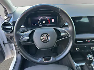 SKODA Fabia 1.0 TSI Ambition