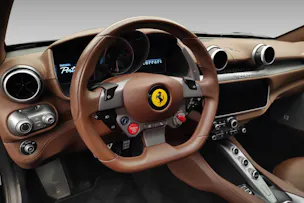 FERRARI Portofino 3.9 V8 T