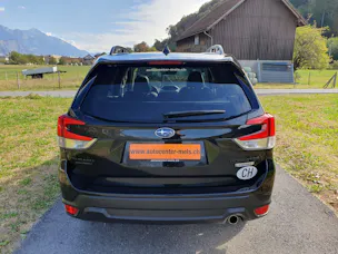 Subaru Forester Station 2.0i e-Boxer Luxury