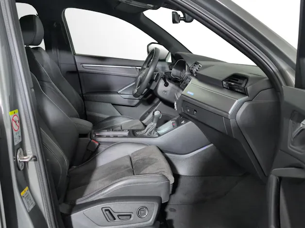 AUDI Q3 40 TDI S line quattro S-tronic