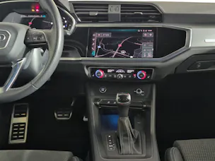 AUDI Q3 40 TDI S line quattro S-tronic