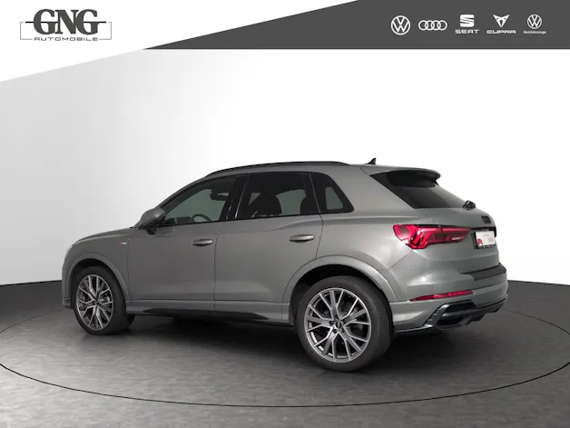 AUDI Q3 40 TDI S line quattro S-tronic