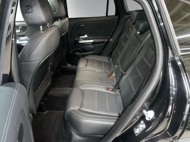 MERCEDES-BENZ GLA 250e AMG Line 8G-DCT
