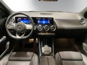 MERCEDES-BENZ GLA 250e AMG Line 8G-DCT