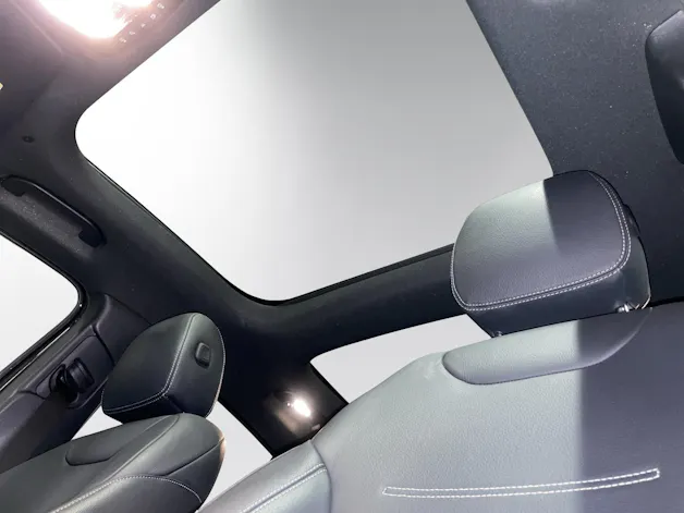 MERCEDES-BENZ GLA 250e AMG Line 8G-DCT