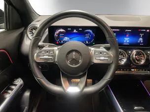MERCEDES-BENZ GLA 250e AMG Line 8G-DCT