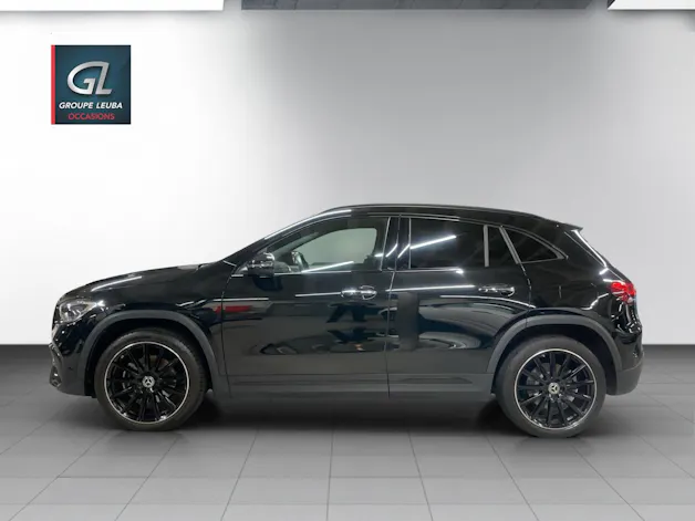 MERCEDES-BENZ GLA 250e AMG Line 8G-DCT