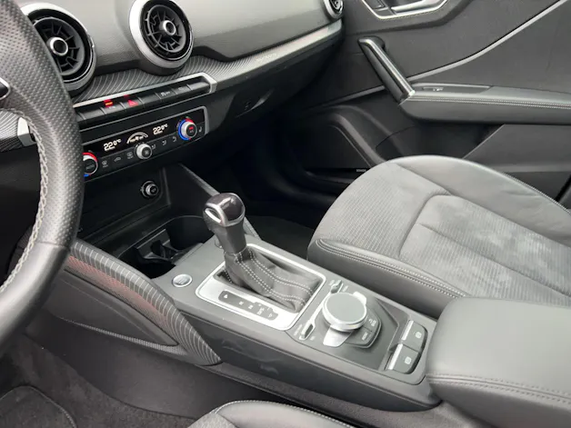AUDI Q2 40 TFSI S line Attraction quattro S-tronic