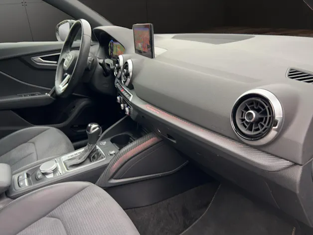 AUDI Q2 40 TFSI S line Attraction quattro S-tronic